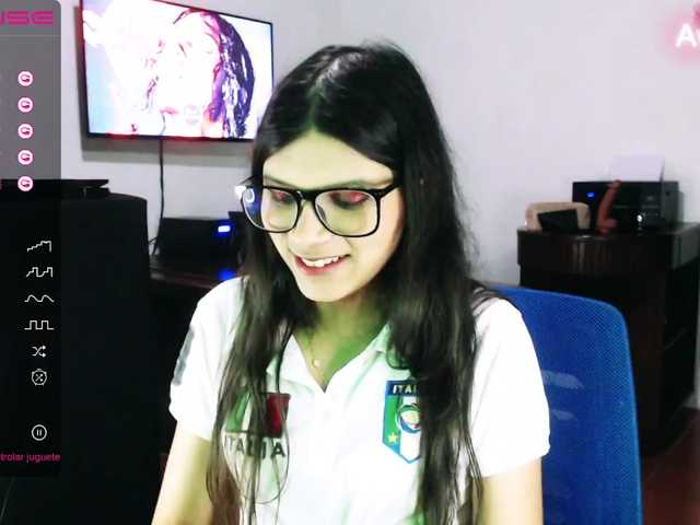 Live sex webcam photo for AvrilCam #274458443