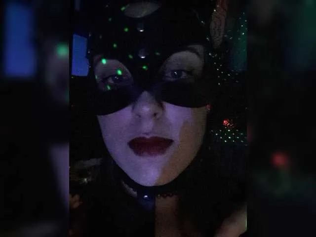 Live sex webcam photo for AvroraandJack #273860479