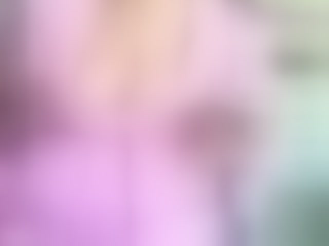 Live sex webcam photo for AwesomeGirlll #293501233
