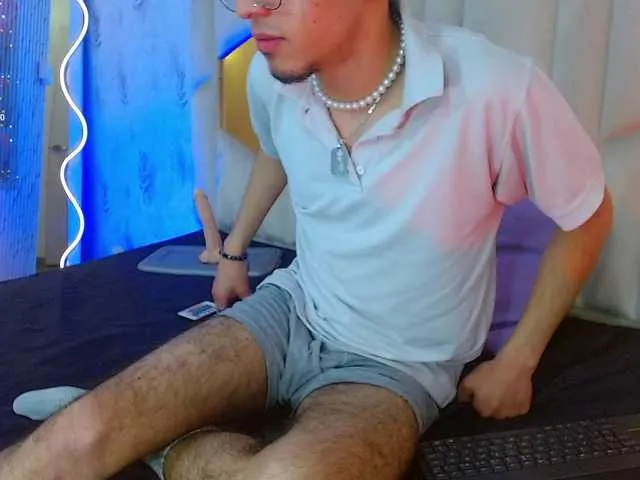 Live sex webcam photo for Axel-tay #291613459