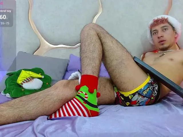 Live sex webcam photo for Axel-tay #292539796