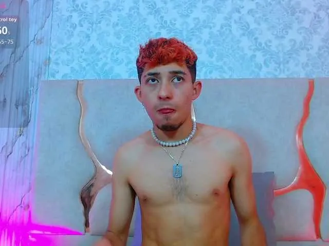 Live sex webcam photo for Axel-tay #292848476