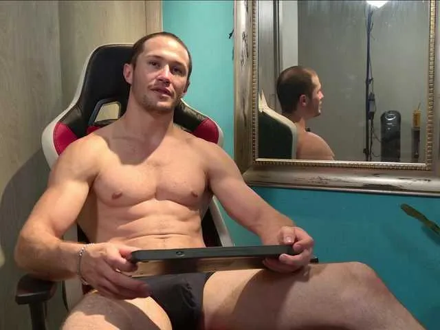 Live sex webcam photo for AxelFairchaild #292185223