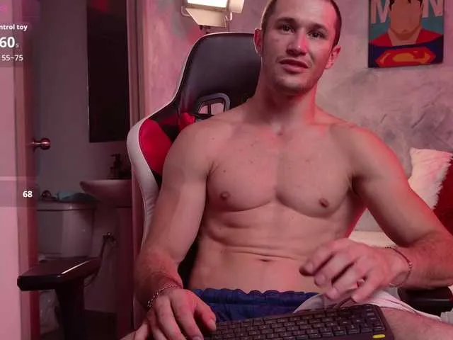 Live sex webcam photo for AxelFairchaild #293186313