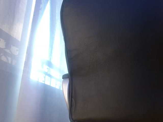 Live sex webcam photo for AxelMorries #277140497