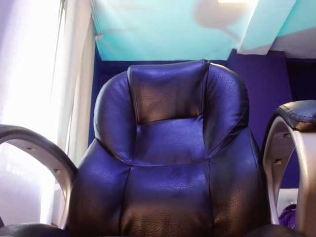 Live sex webcam photo for AxelMorries #277181283