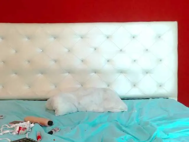 Live sex webcam photo for Axxa-Saade #276134591