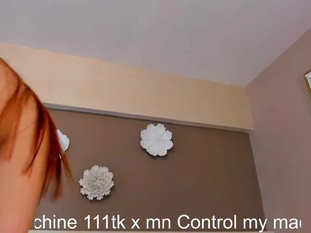 Live sex webcam photo for AylinMiller #291387999
