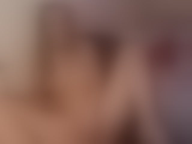 Live sex webcam photo for AyraLust #294067465