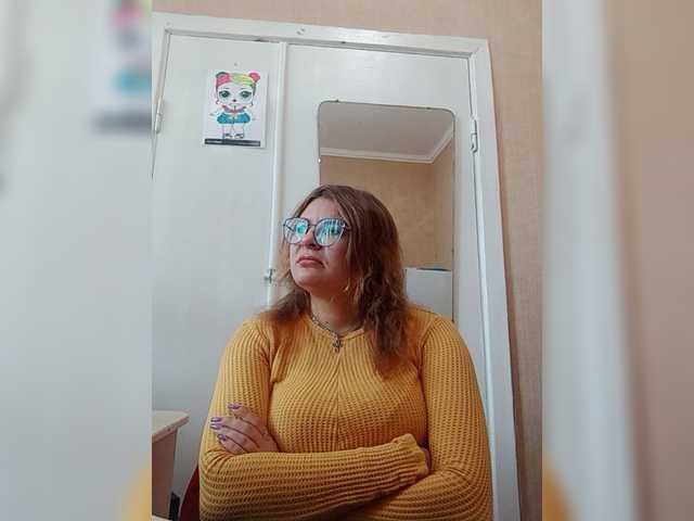 Live sex webcam photo for Ayrina69 #276666737