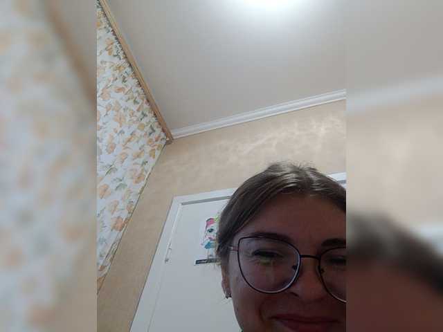 Live sex webcam photo for Ayrina69 #276743581