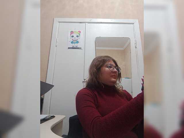 Live sex webcam photo for Ayrina69 #276905911