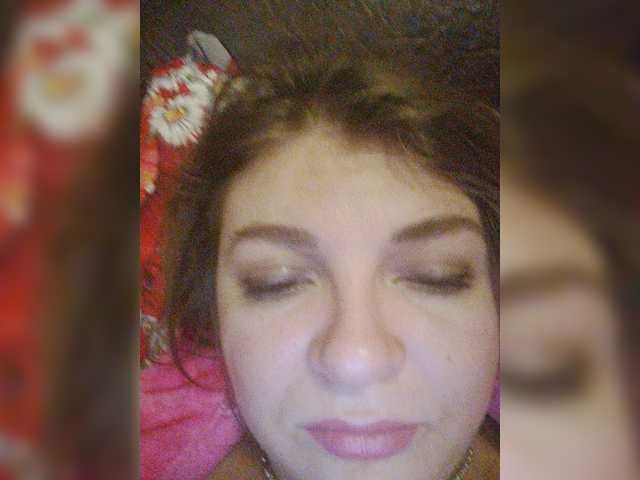 Live sex webcam photo for Ayrina69 #276993167