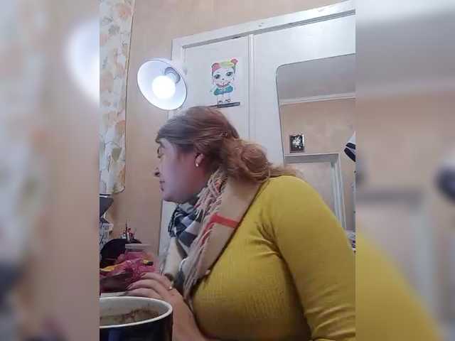 Live sex webcam photo for Ayrina69 #290175789