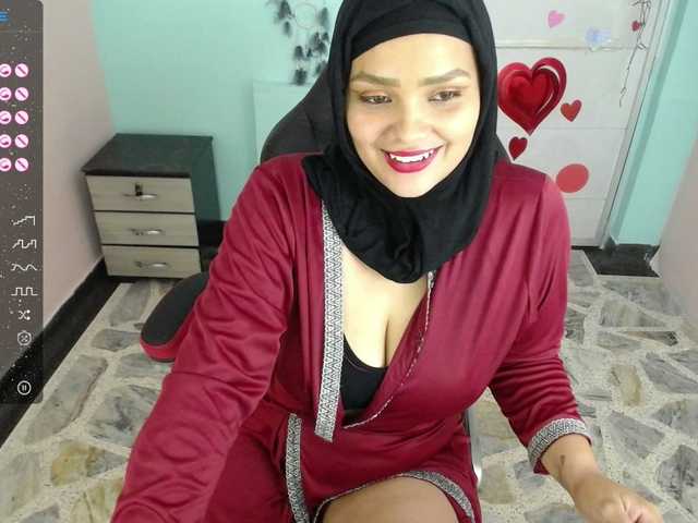 Live sex webcam photo for Azahara-Mahmud #277000857