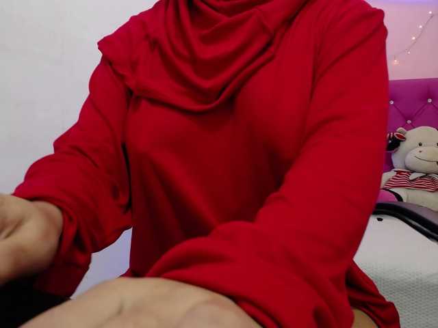 Live sex webcam photo for AzaharaBadawi #275702051