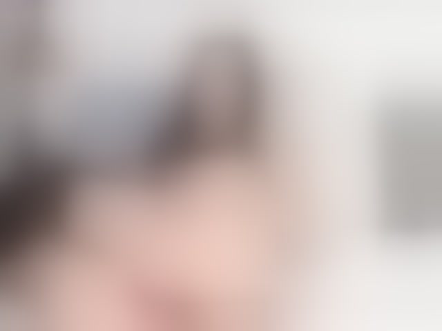 Live sex webcam photo for Azaleavolkova #293517769