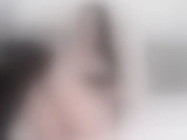 Live sex webcam photo for Azaleavolkova #293525011