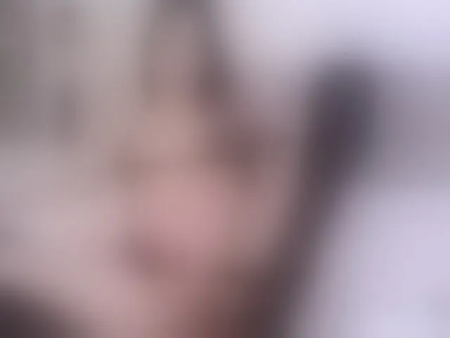 Live sex webcam photo for Azaleavolkova #293739914