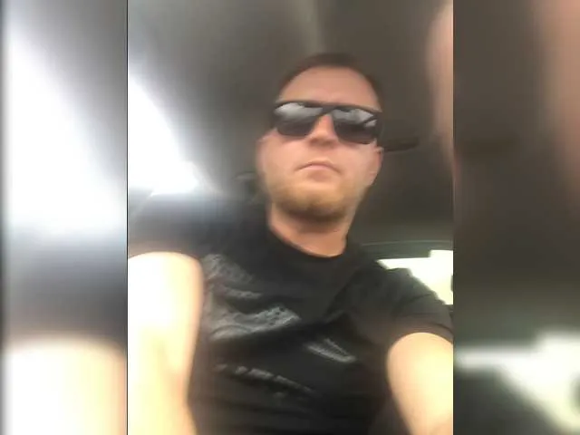 Live sex webcam photo for Azalgin #273847532