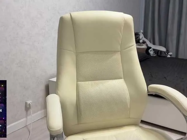 Live sex webcam photo for BABYVIK #292162842