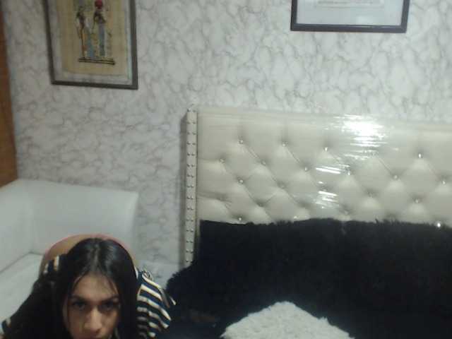 Live sex webcam photo for BARBY-SEX #274372598