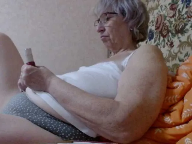 Live sex webcam photo for BBWStefany #273371548