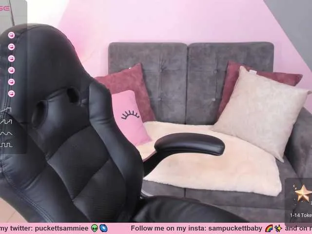 Live sex webcam photo for BIG-TITSS #277092518