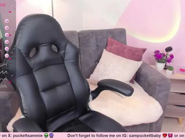 Live sex webcam photo for BIG-TITSS #277784676