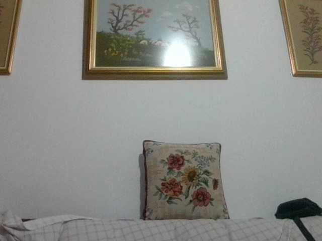 Live sex webcam photo for BLUEKNIGHT777 #274179147