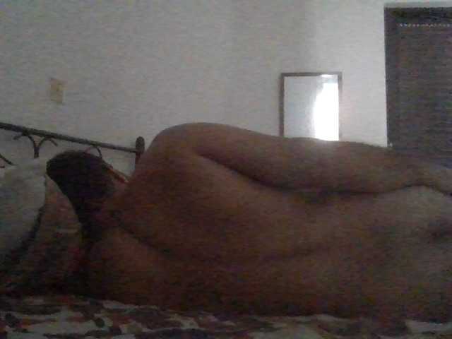 Live sex webcam photo for BLUEKNIGHT777 #275605256