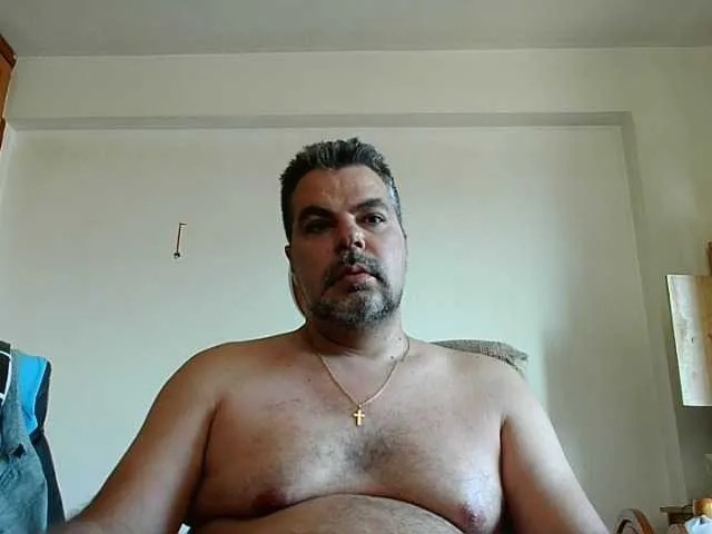 Live sex webcam photo for BLUEKNIGHT777 #275667761