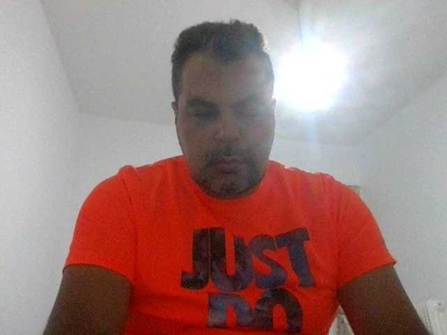 Live sex webcam photo for BLUEKNIGHT777 #275988408