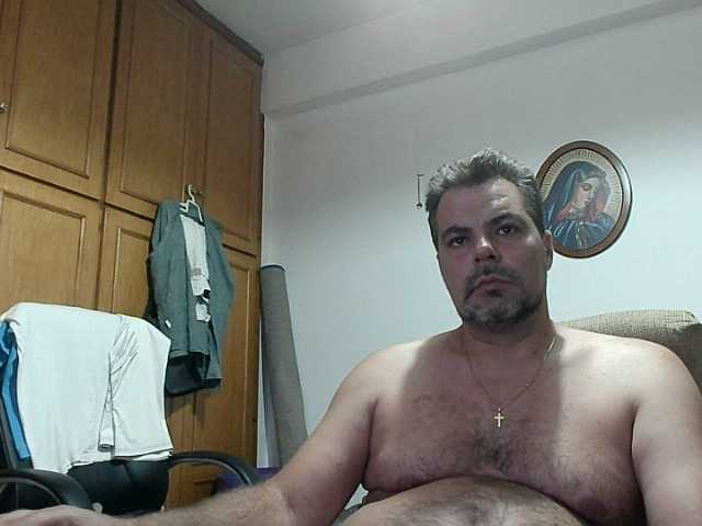 Live sex webcam photo for BLUEKNIGHT777 #276400632