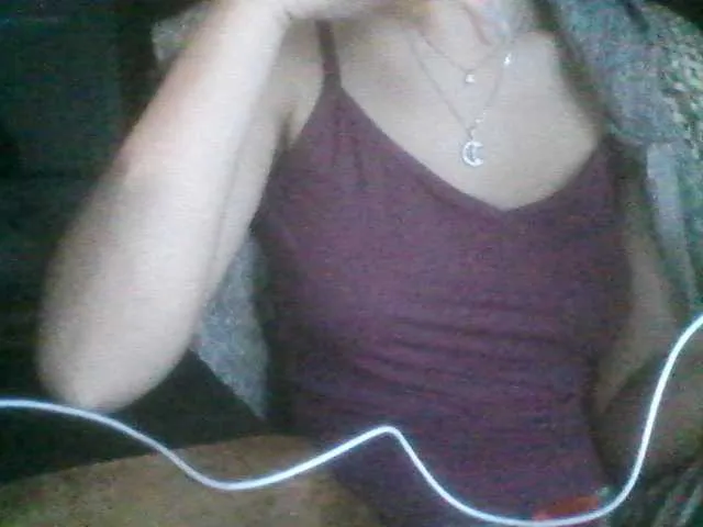 Live sex webcam photo for BNottyArt #271782610