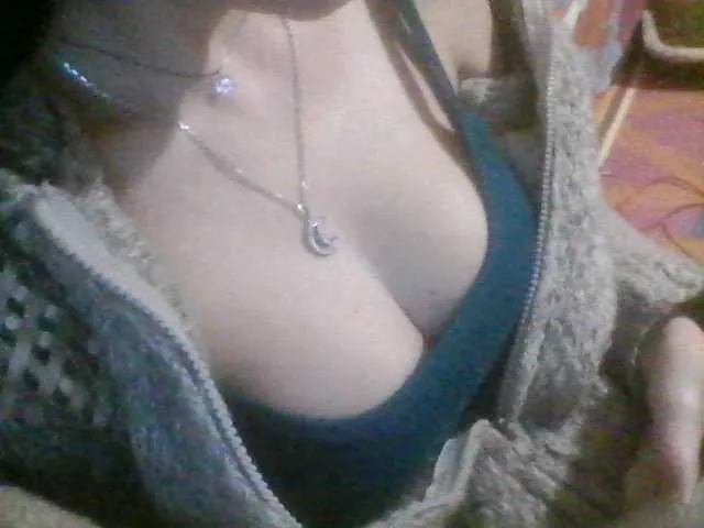 Live sex webcam photo for BNottyArt #271831300