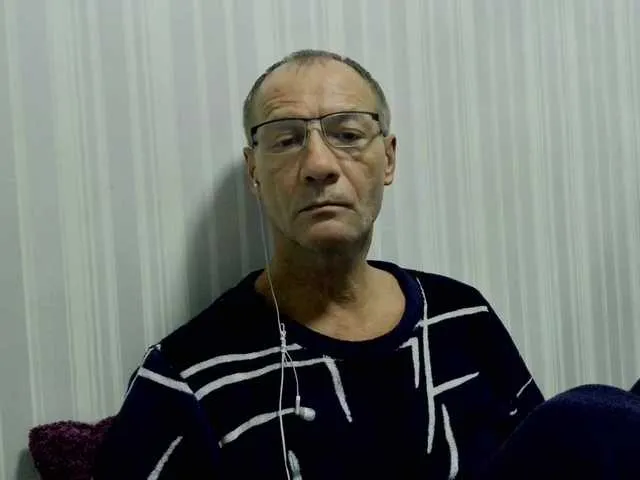 Live sex webcam photo for BOIMAKS #276923062