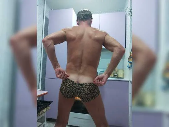 Live sex webcam photo for BOIMAKS #276935126