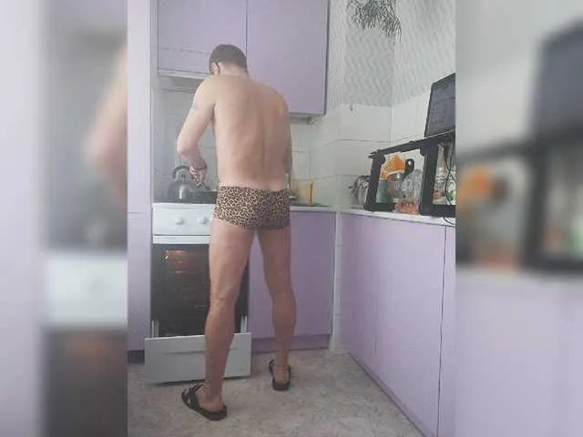 Live sex webcam photo for BOIMAKS #277482019