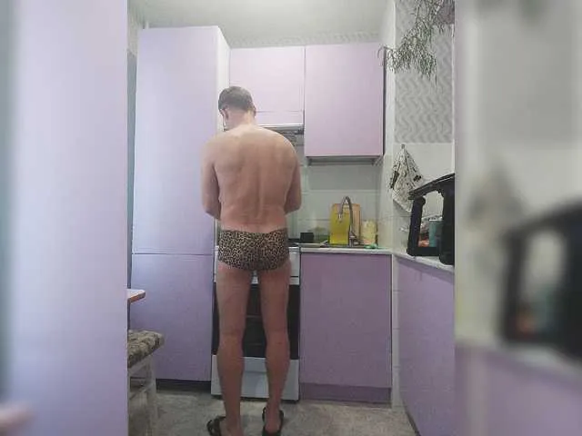 Live sex webcam photo for BOIMAKS #277625248