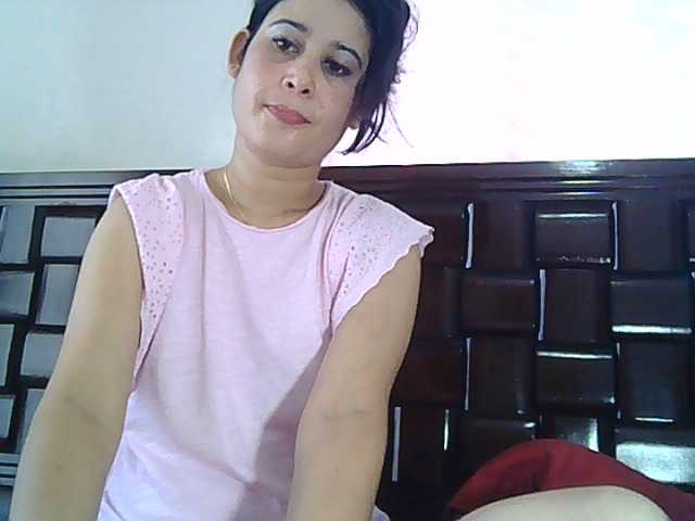 Live sex webcam photo for BOROPLUS88 #275882456