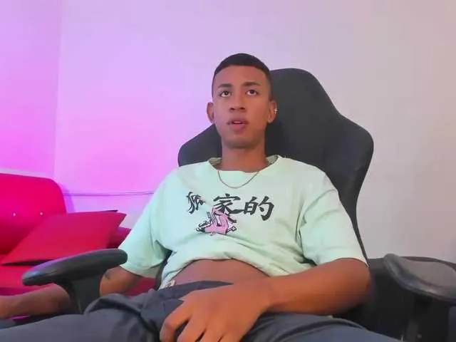 Live sex webcam photo for BRAYANCOOPER #276126107