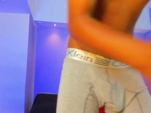 Live sex webcam photo for BRAYANCOOPER #276222758