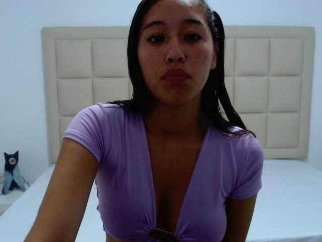 Live sex webcam photo for BRITANNY4 #276027617