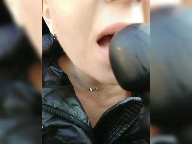 Live sex webcam photo for BUSINKA-25 #290480853