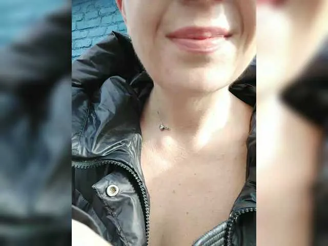 Live sex webcam photo for BUSINKA-25 #290607933