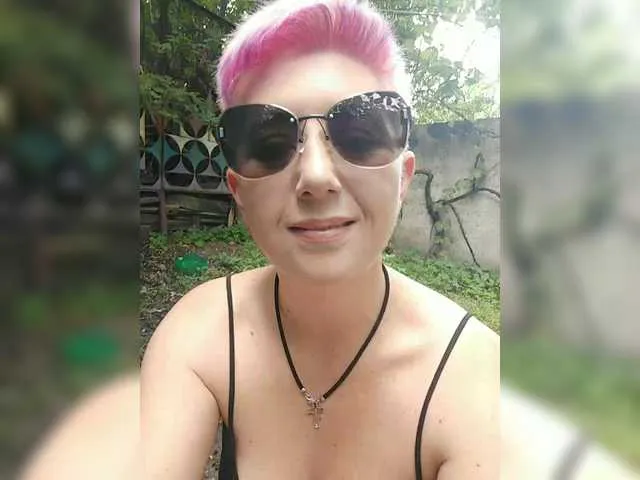 Live sex webcam photo for BUSINKA-25 #291410236