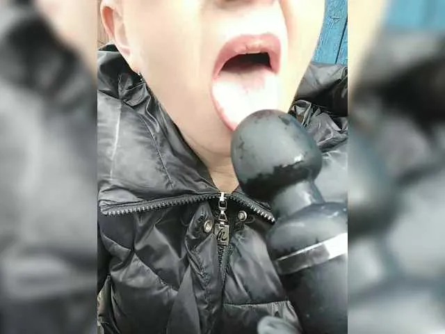Live sex webcam photo for BUSINKA-25 #293109142