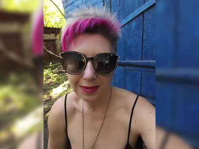 Live sex webcam photo for BUSINKA-25 #293642615