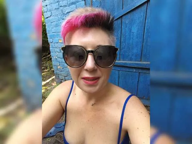 Live sex webcam photo for BUSINKA-25 #293783833